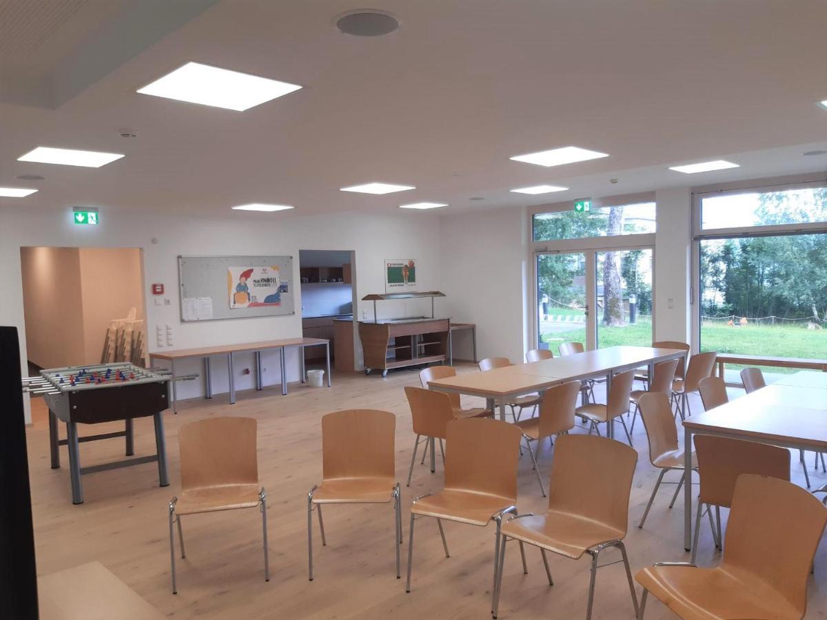 Haus Der Freundschaft - Kinder- Und Jugendgästehaus Für Gruppen Hostel *
